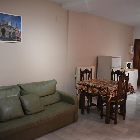 Hostal Alamare Севілья Екстер'єр фото