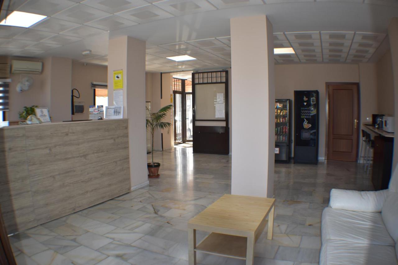 Hostal Alamare Севілья Екстер'єр фото