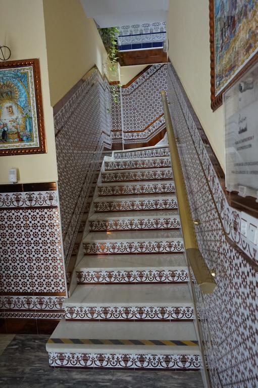 Hostal Alamare Севілья Екстер'єр фото