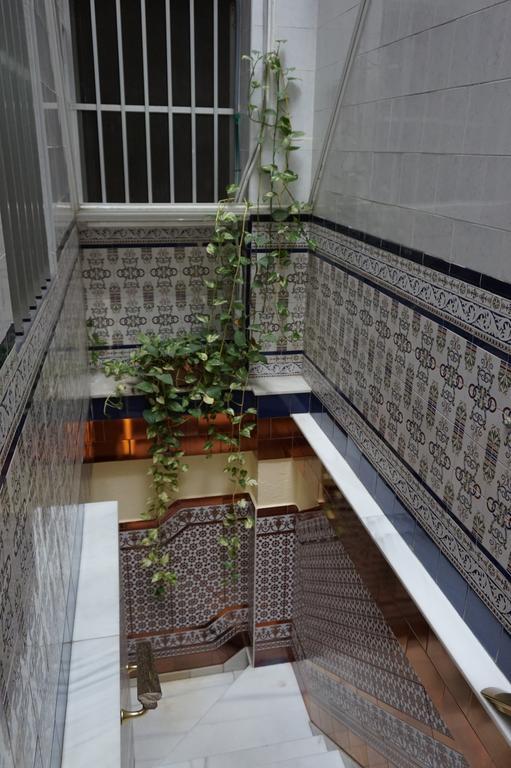 Hostal Alamare Севілья Екстер'єр фото